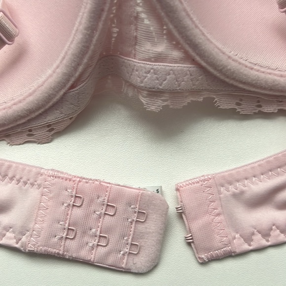 Pink Lace Bra “NEW” 36C - Picture 6 of 6